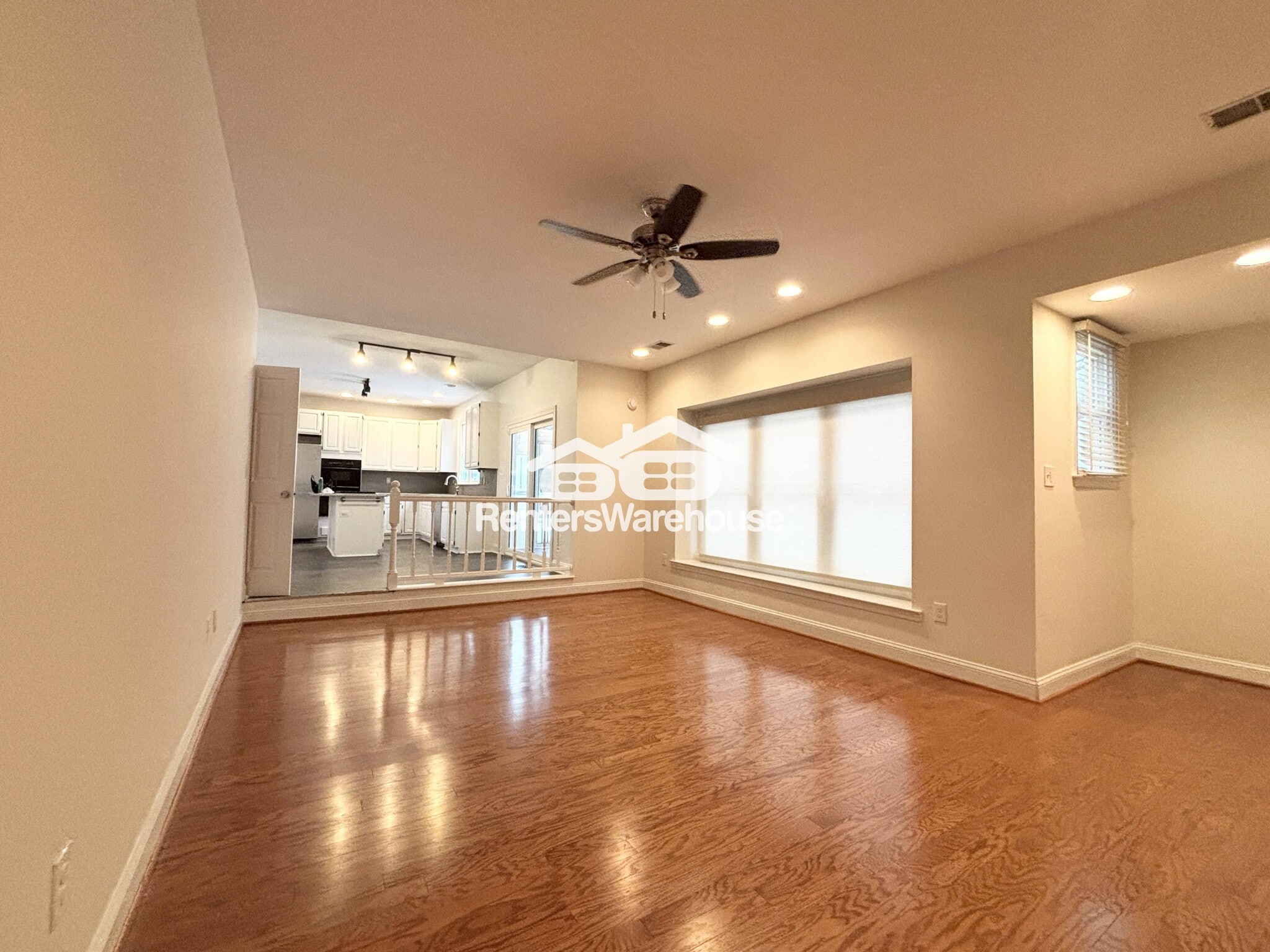 Building Photo - 10206 Sunway Terrace