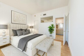 Building Photo - 350 NE 24th St