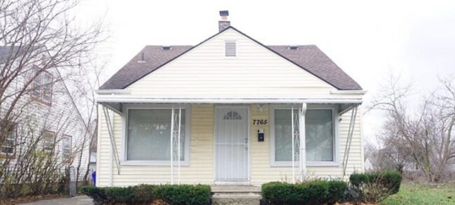 Primary Photo - Freshly Renovated 3-Bedroom Home – Quality...