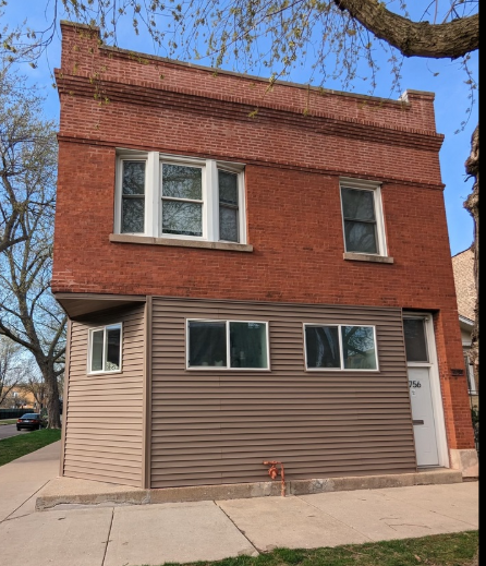 Building Photo - 3756 W Windsor Ave