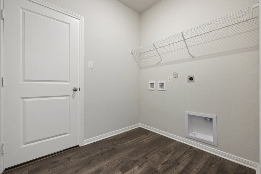 Building Photo - 7603 Tipton Meadow Way