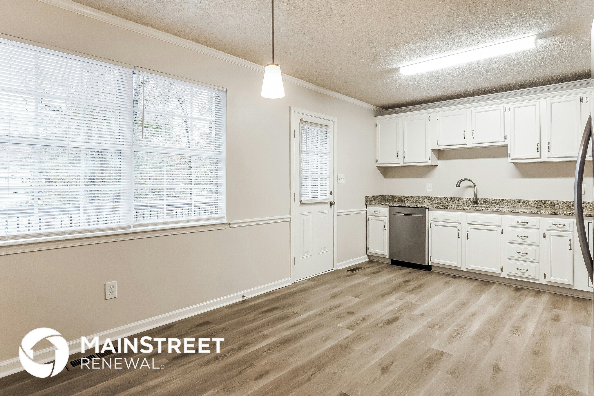 Building Photo - 11607 Brown Cir