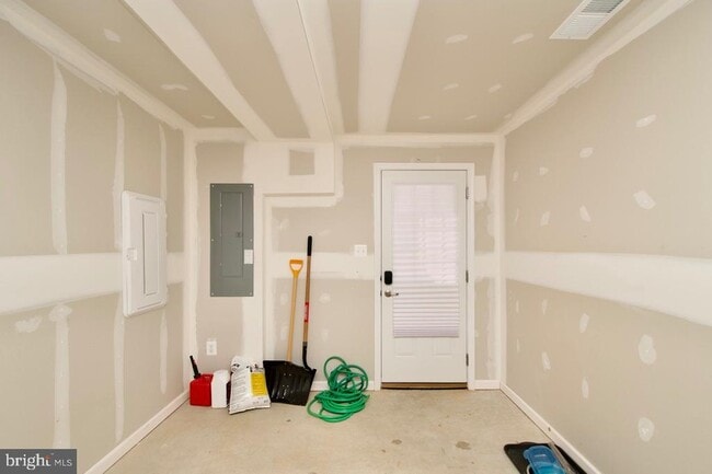 Building Photo - 74 Caswell Dr