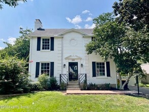 Building Photo - 210 Don Allen Rd