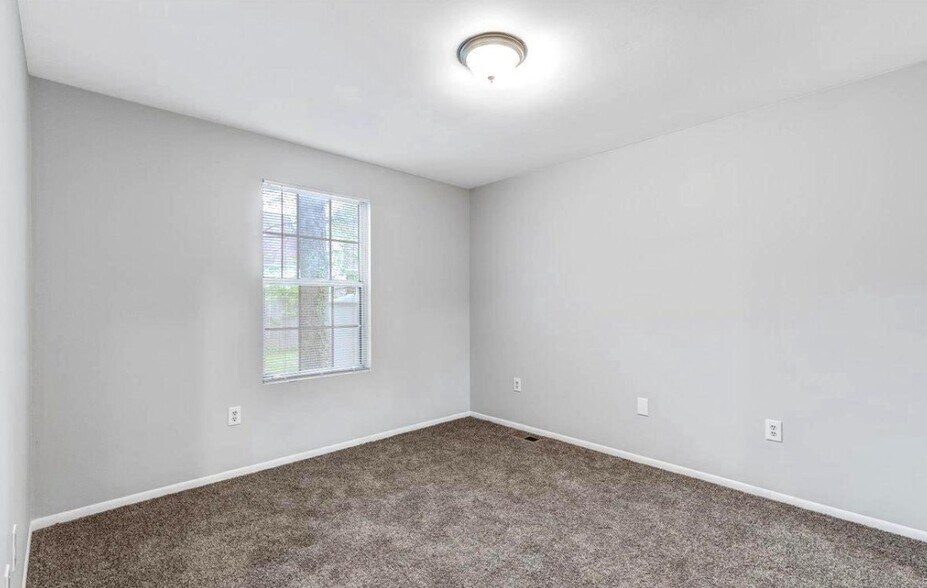 Building Photo - 3629 10th St