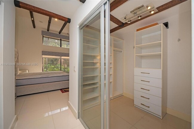 Building Photo - 9318 NW 50th Doral Cir S