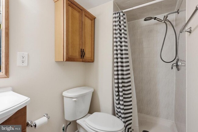 Building Photo - 8747 Arley Dr