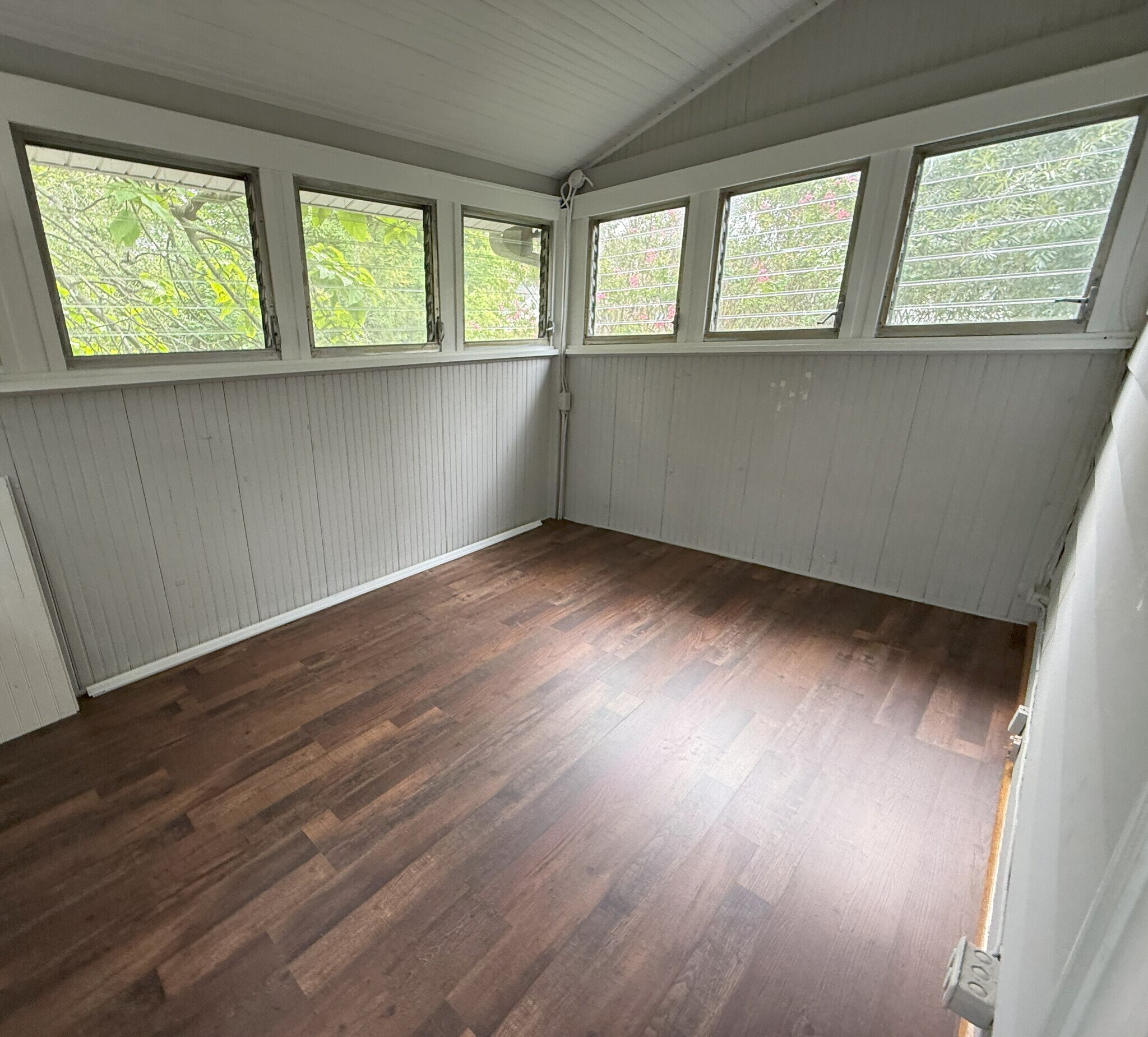 Upstairs sunroom - 7205 Rhode Island Ave