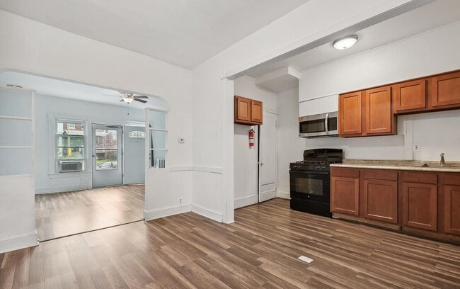 Building Photo - 4916 7th St NW