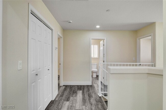 Building Photo - 8824 Cornwall Glen Ave