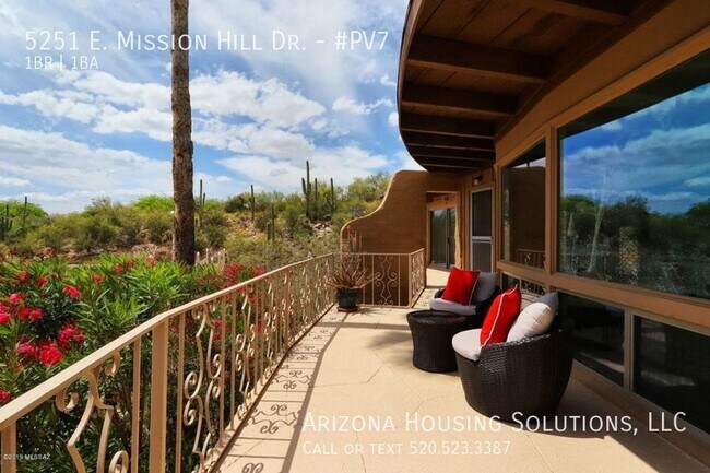 Building Photo - Palo Verde 7