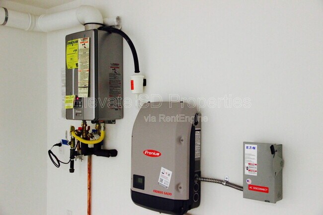 Building Photo - 2868 C St