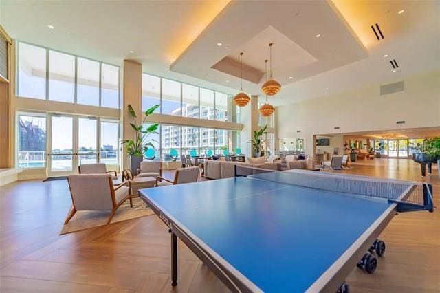 Building Photo - 920 N Osceola Ave