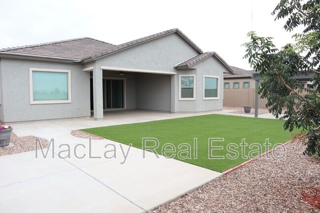 Building Photo - 2857 E Inca Ln