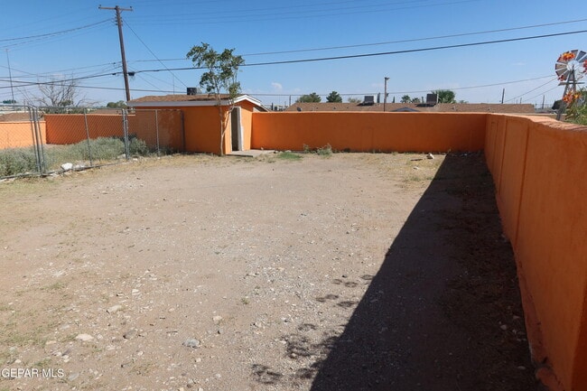 Building Photo - 4104 Leavell Ave