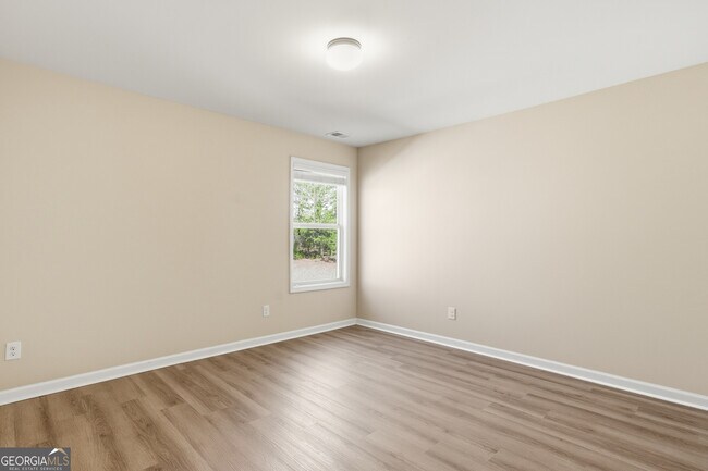 Building Photo - 4450 Pleasant Woods Dr