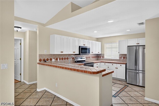 Building Photo - 1632 SW 43rd Terrace