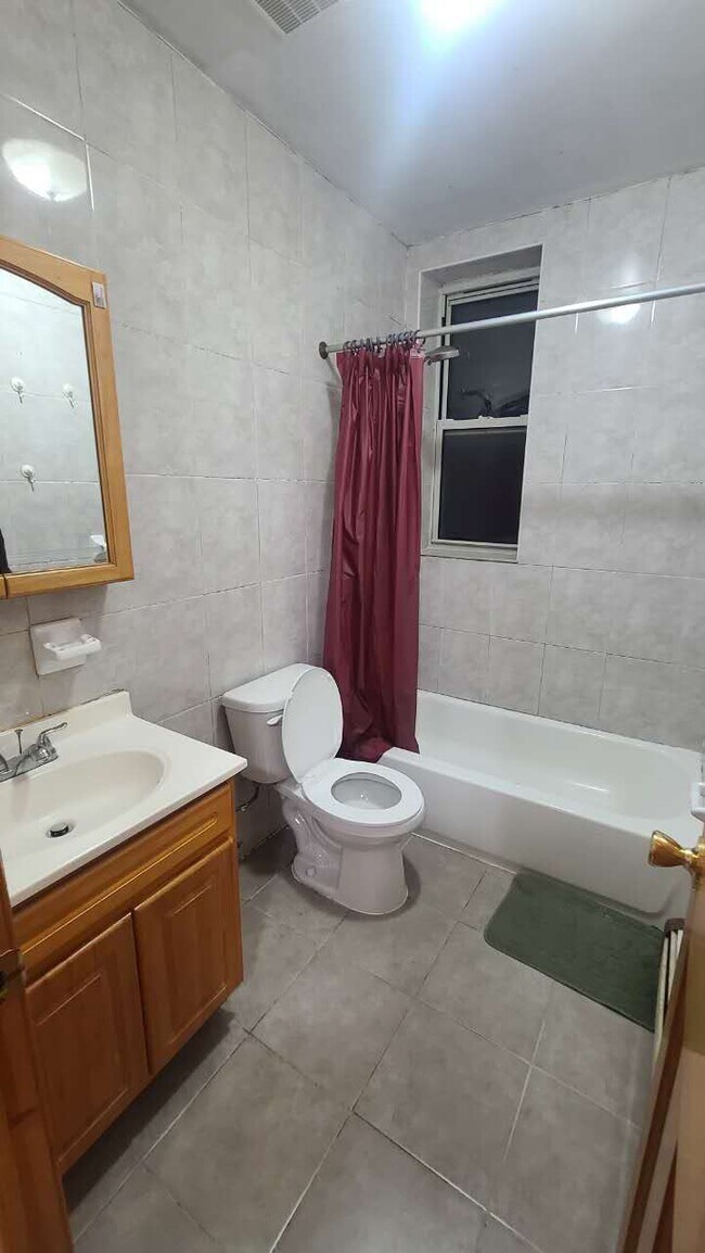 Building Photo - 1731 76th St