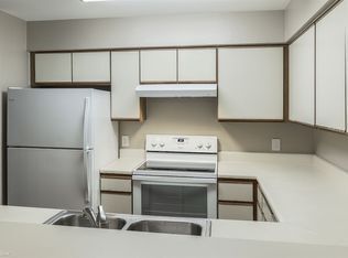 Building Photo - Lake Murray View Condo!