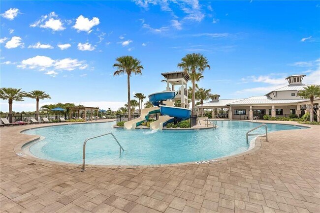 Building Photo - 7708 Paradiso Dr