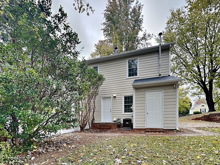 Building Photo - 5519 Carlingford Ct