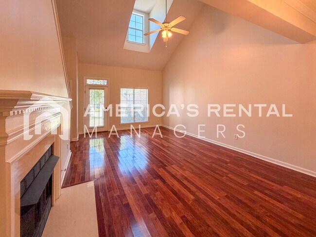 Building Photo - 3505 Savannah Park Ln