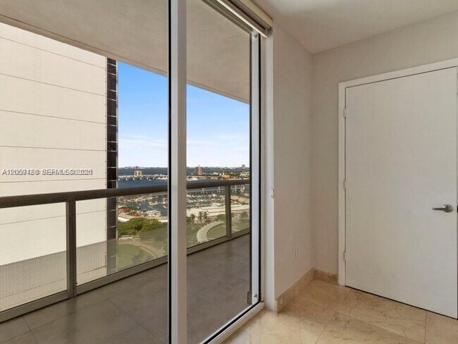 Building Photo - 50 Biscayne Blvd