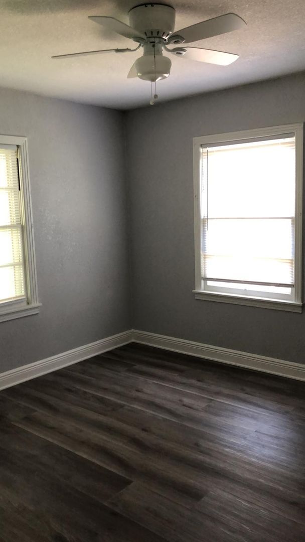 Building Photo - Gorgeous completed renovated Home in Freeport, TX. HABLAMOS ESPAÑOL!