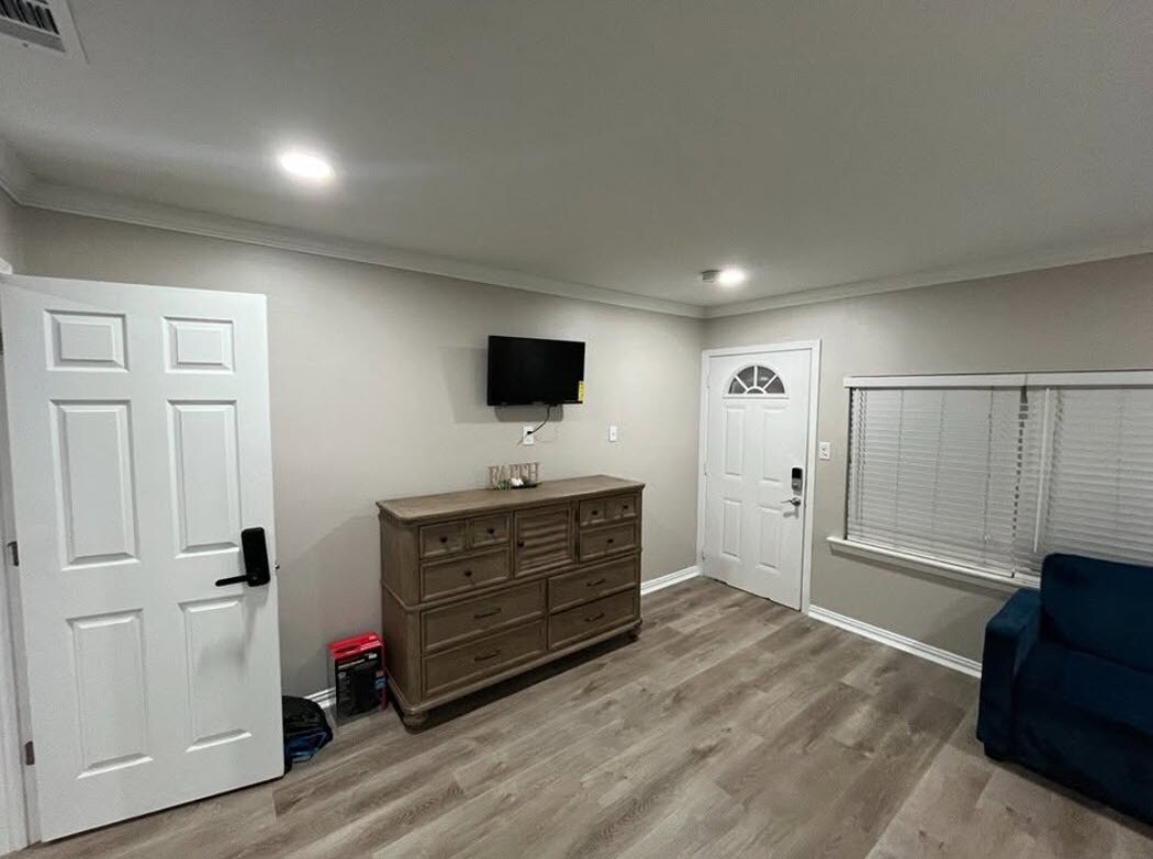 Building Photo - 5218 Nina Lee Ln