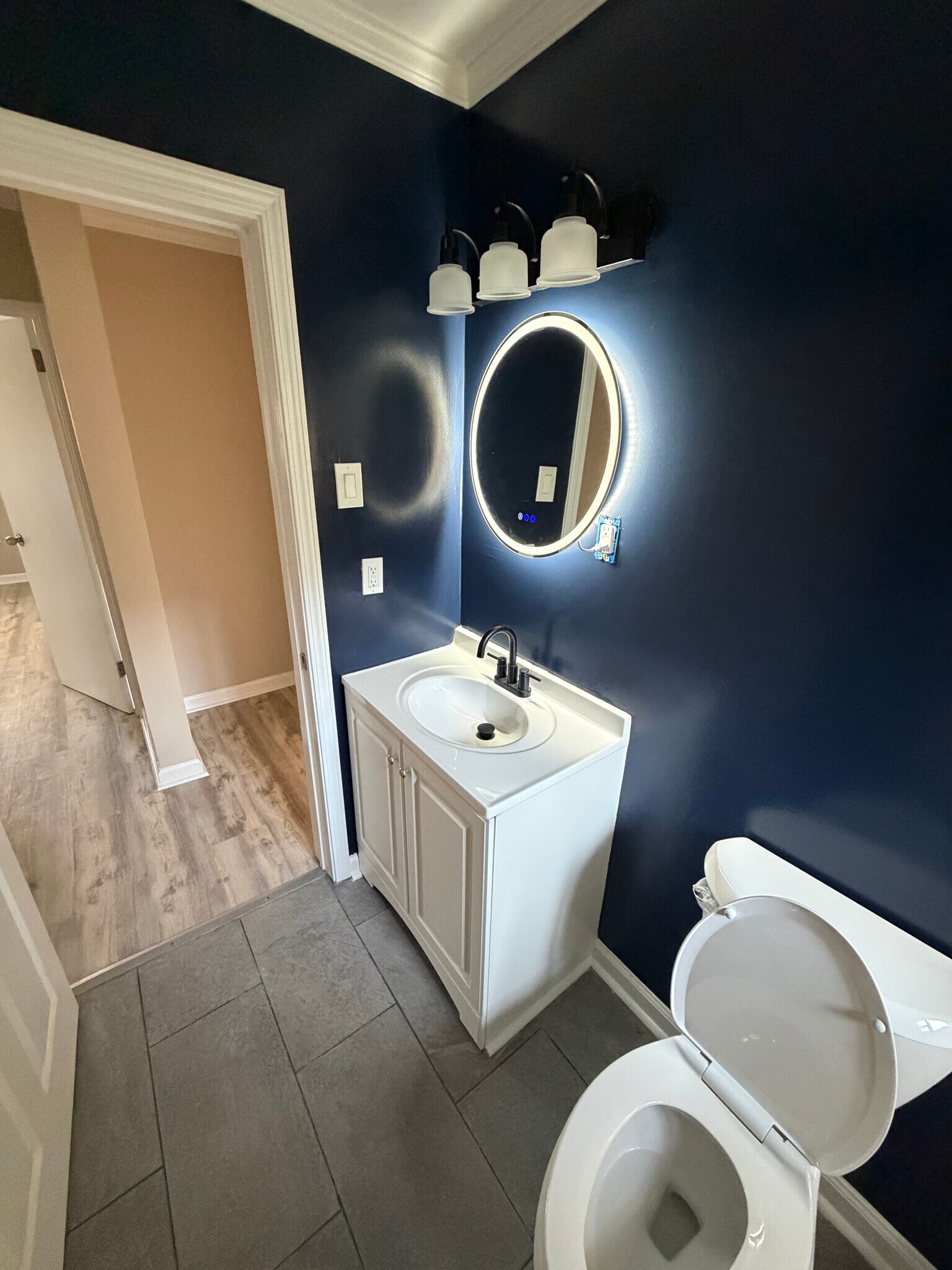 Building Photo - 314 28th St