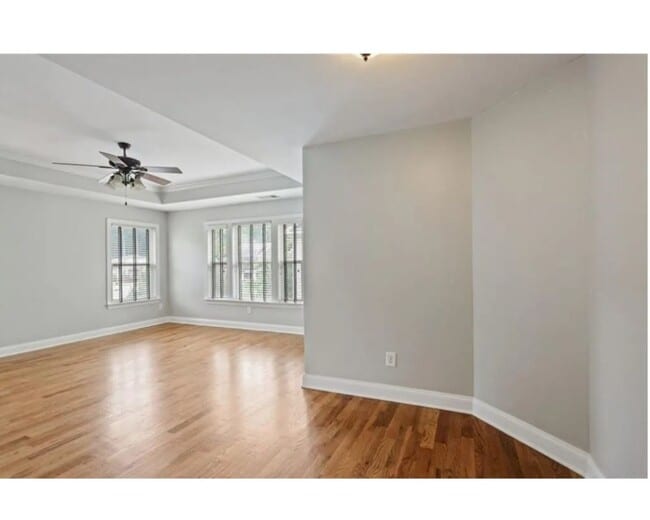 Building Photo - Charming 3BR Townhome in Atlanta