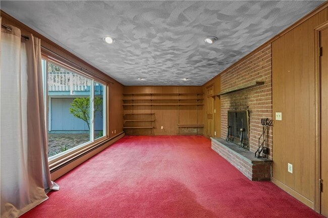 Building Photo - 155 Cedar Ave