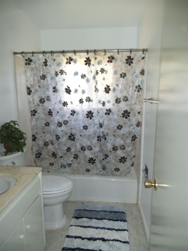 Building Photo - 102 E Manfield St