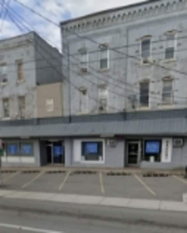 Building Photo - 996 Jefferson Ave
