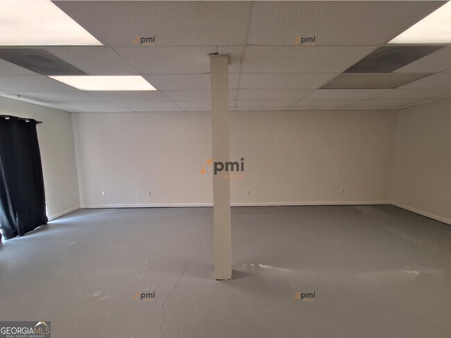 Building Photo - 4103 Renard Way