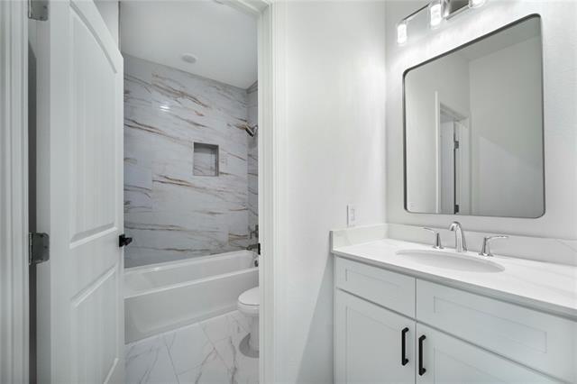 Building Photo - 6238 Dewitt St