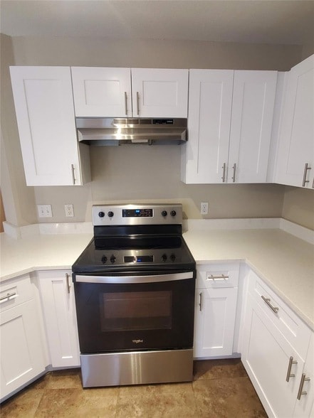 Building Photo - 2116 E Gann Hill Dr