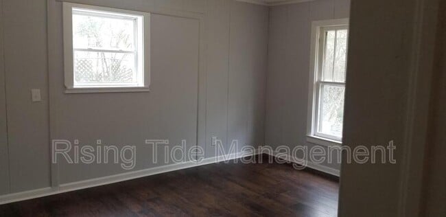Building Photo - 1213 Haven Dr