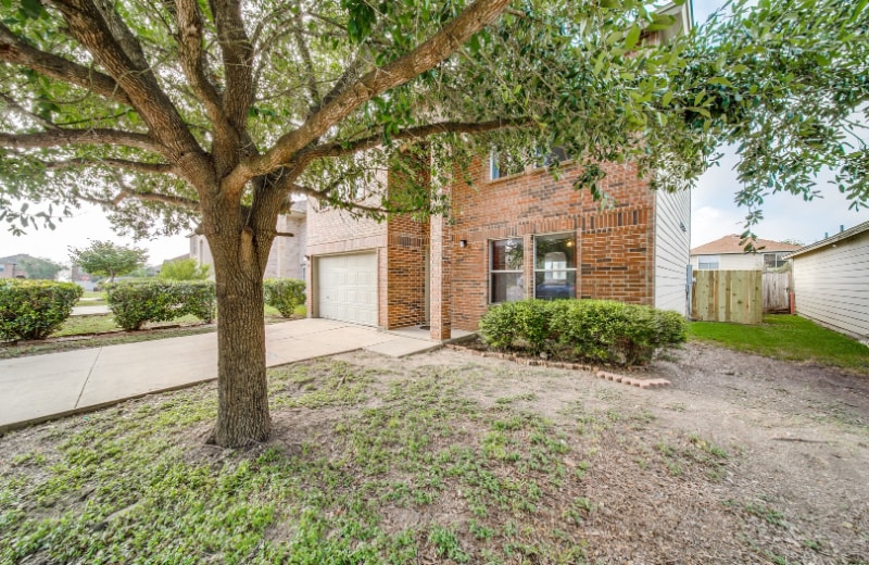 Building Photo - 8914 Kestrel Oak