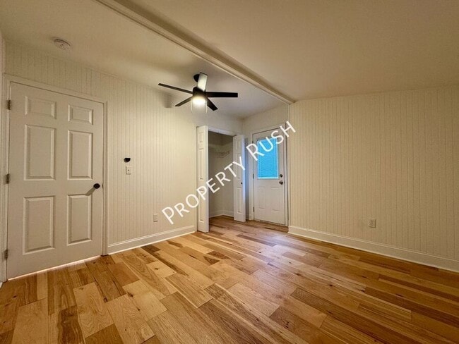 Building Photo - 4521 Balcomb St