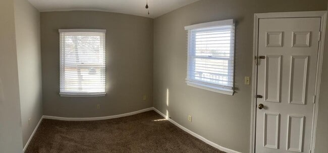 Building Photo - 112 State Rd S-42-7449