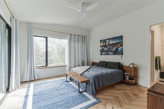 Building Photo - 107 Blue Ridge Trail