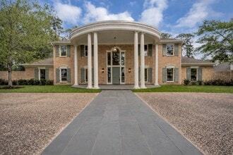 Building Photo - 11314 Williamsburg