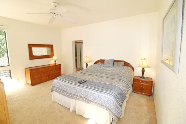Building Photo - GRAND CHAMPIONS CONDO 2 bed/2bath Furnished -$3700-1 Year Minimum Term