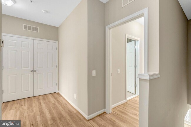 Building Photo - 42790 Lauder Terrace