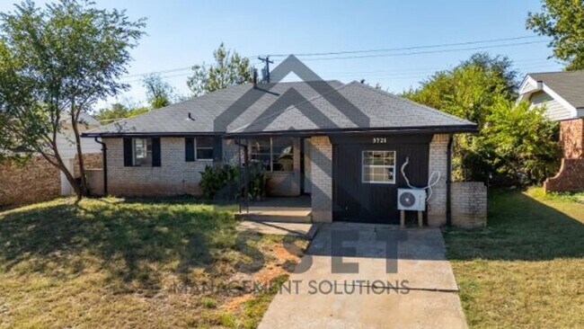 Building Photo - 4 Bedroom Available for Lease & Rent to Own!