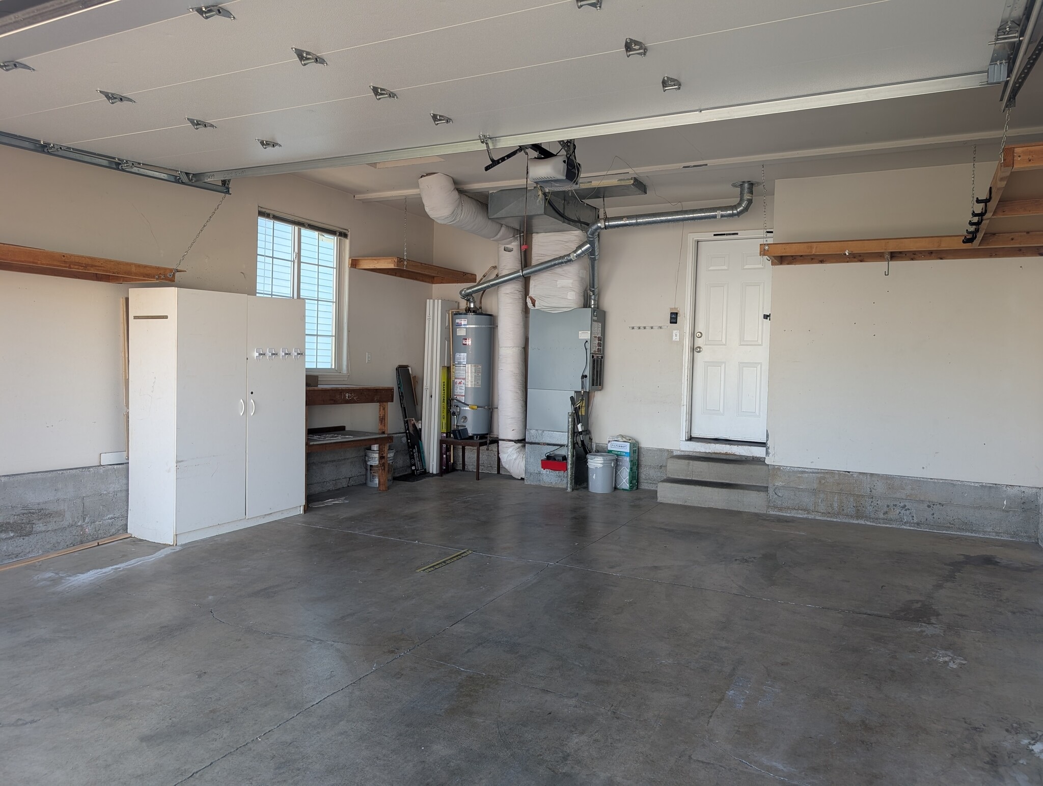 Building Photo - 6925 / 6927 Ridgetop Dr NE