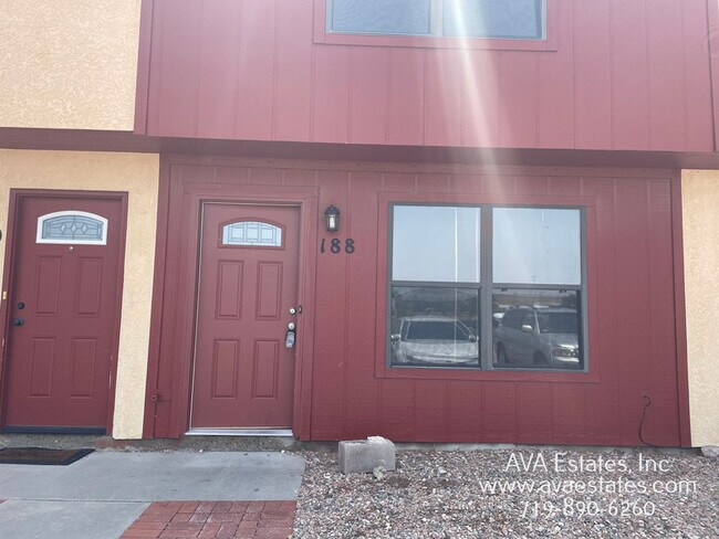 Primary Photo - 188 E Spaulding Ave