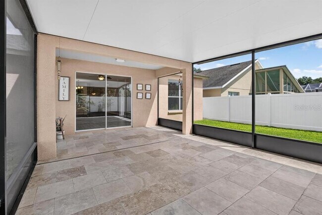 Building Photo - 5605 Hawklake Rd