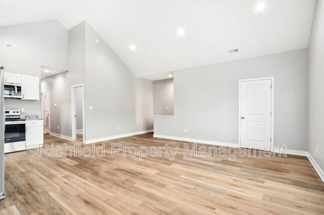 Building Photo - 1602 Quill St